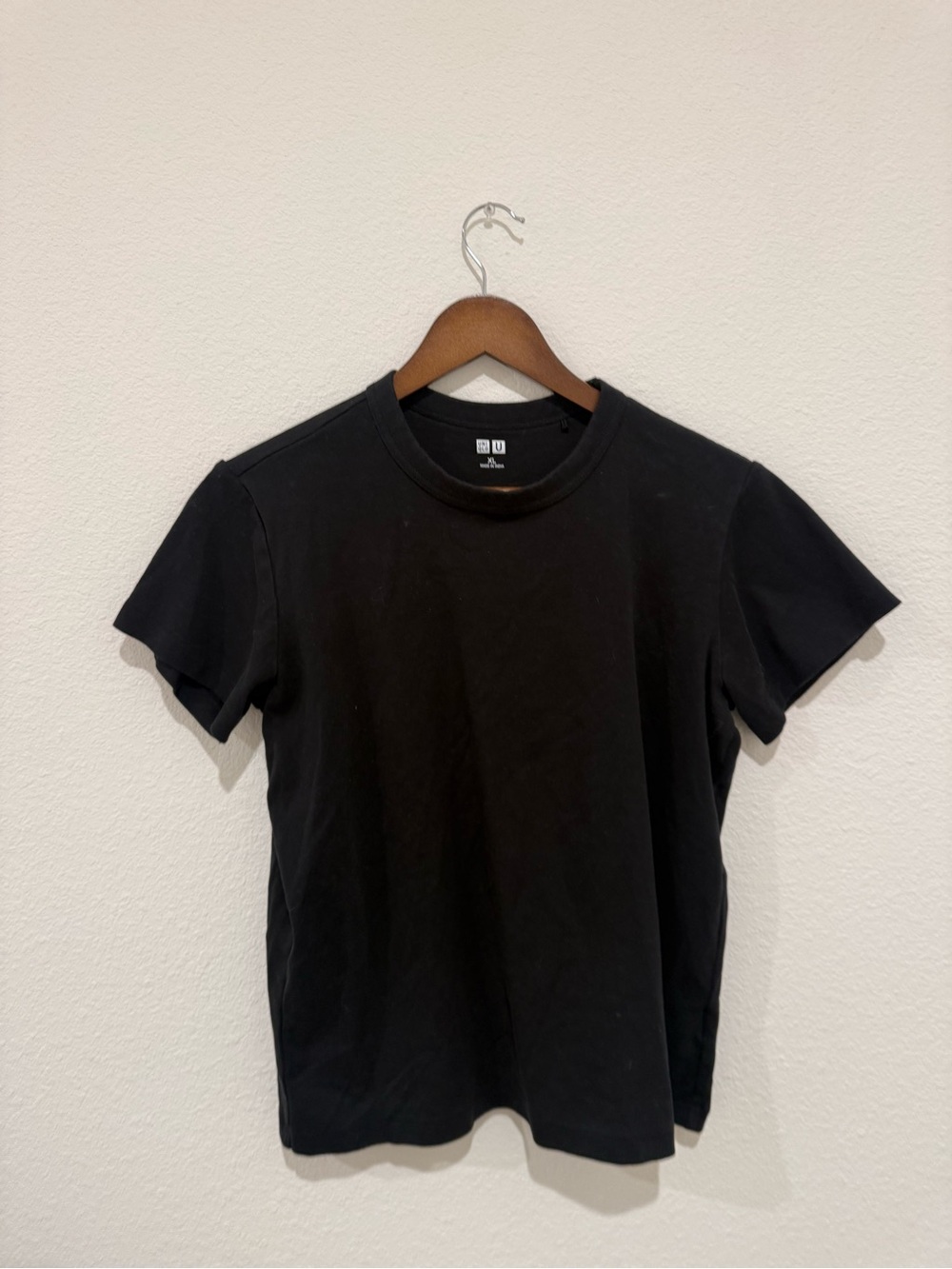 Black Crewneck Short-Sleeve Shirt - UNIQLO